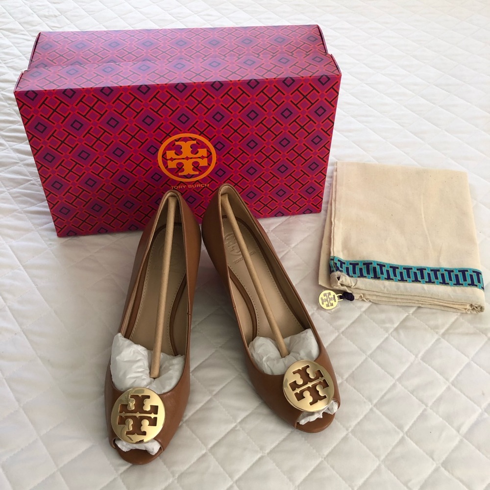 Tory Burch Peep Toe Tan Leather Wedges